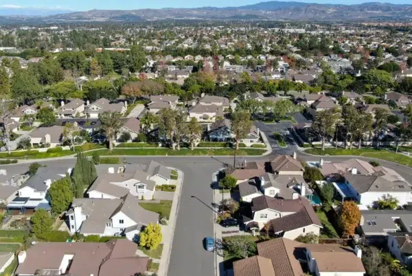 Commercial Building Painting